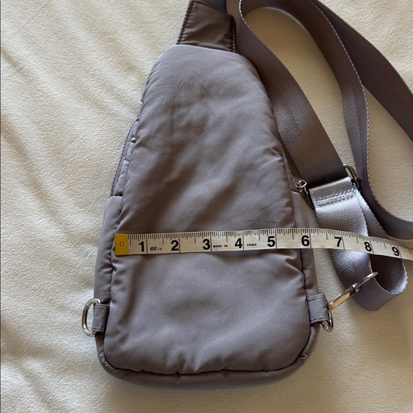 Mini sling back pack - Picture 6 of 10